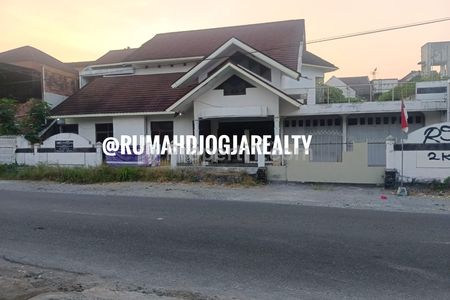 Jual Tanah Murah Strategis Bonus Bangunan Pinggir Jalan IKIP PGRI Sonosewu Yogyakarta Dekat Malioboro, Kraton Jogja