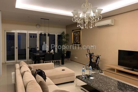 Sewa Rumah Siap Huni di Serenia Hills Lebak Bulus, Jakarta Selatan - 4+1 Kamar Tidur & Full Furnished