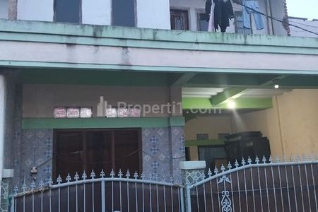 Jual Rumah Minimalis 4 Kamar Tidur 2 Kamar Mandi Garasi Dekat Stasiun Whoosh Pasar dan Gerbang Tol di Perumahan Bukit Berlian Padalarang Bandung Barat