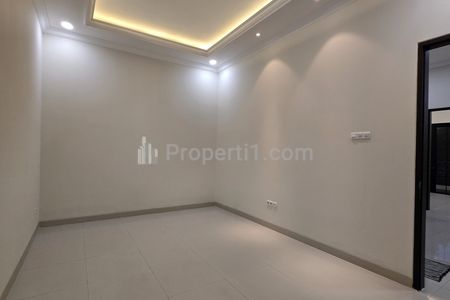 Dijual Rumah Baru Non Komplek Siap Huni di Duren Sawit, Jakarta Timur 