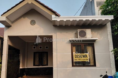Disewakan Rumah Bagus di Lingkungan yang Nyaman Dekat dengan Tol Brigif, Andara, Desari di Cinere Depok
