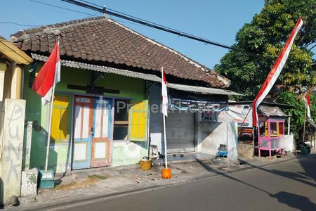 Dijual Rumah Lama Belakang Apartemen Suhat Malang