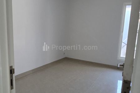 Disewakan Rumah Cocok untuk Hunian / Kantor di Keputih Surabaya