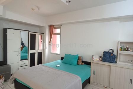 Sewa Apartemen Green Bay Pluit Tipe 2BR Renov Jadi Studio Full Furnish Tinggal Bawa Koper Saja
