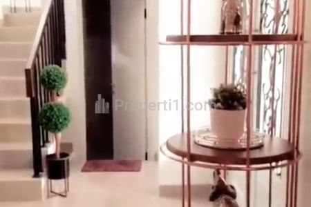 Jual Rumah Komplek di The Villas Cinere, Gandul, Depok, Jawa Barat