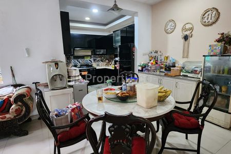 Jual Rumah Cantik Komplek Buntu Tenang di Bintaro, Pesanggrahan, Jakarta Selatan