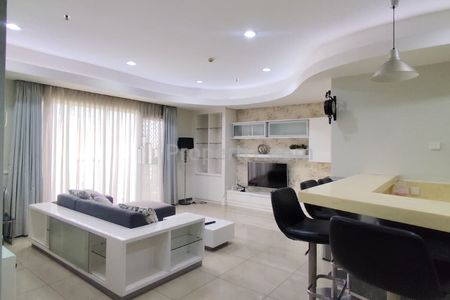 Sewa Apartemen Aspen Residence Dekat Sekolah Al-Izhar Pondok Labu, Jakarta Selatan - 3+1BR Furnished