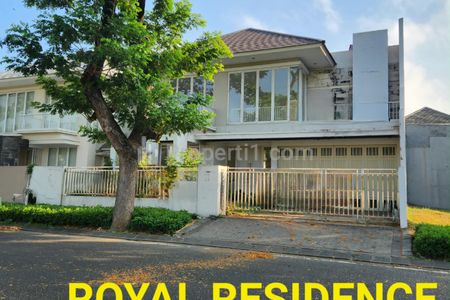 Dijual Rumah Royal Residence - Raya Luar Cluster - Row Jalan Lebar 4 Mobil - Wiyung Surabaya, Dekat Pakuwon Mall, Citraland, Dian Istana Residence