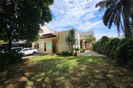 Jual Rumah di BSD De Latinos, Hoek Dapat Extra Tanah 50m2, Dekat Tol, KRL, Sekolah