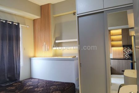 Disewakan Tahunan Apartemen Green Pramuka Tower Scarlet Tipe 2 BR Full Furnished