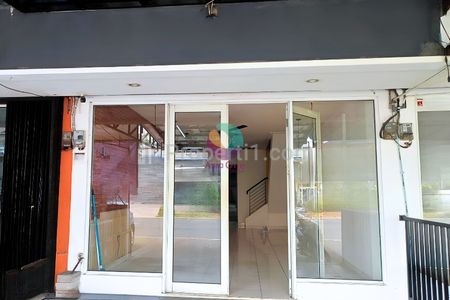 Disewakan Ruko Murah Bagus Lokasi Strategis di Compark Kota Wisata Cibubur Siap Pakai dan Siap Usaha