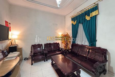 Dijual Ruko Siap Huni Terawat Jalan Sutrisno Gang F