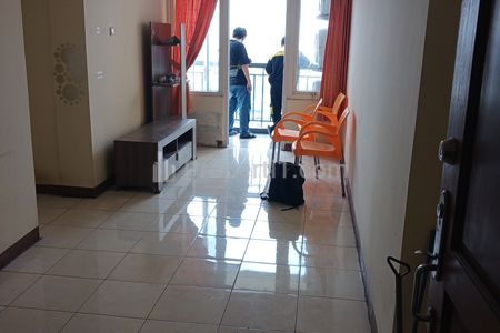 Disewakan Apartment Grand Palace 3+1 BR Semi Furnished
