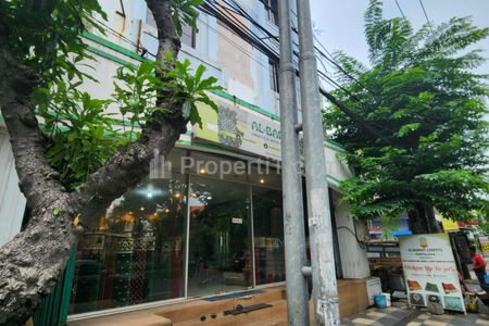 Disewakan Ruko Langka Siap Pakai Lebar 9 Bangunan 3,5 Lantai di Raya Kertajaya, Surabaya Timur - Cocok untuk Kantor, Cafe, Toko