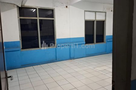Sewa Rumah Cocok untuk Office di Area Radio Dalam, Gandaria Utara, Kebayoran Baru, Jakarta Selatan