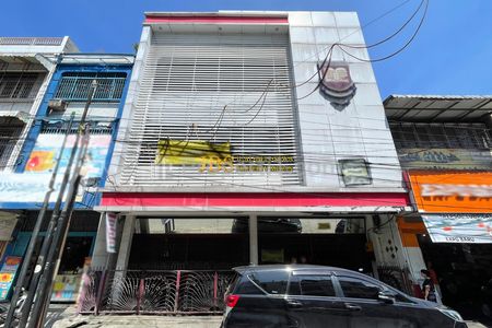 Dijual Gedung di Jalan MH Thamrin Medan - Daerah Bisnis dan Perkantoran (Dekat Bank BRI Dan Bank Danamon)