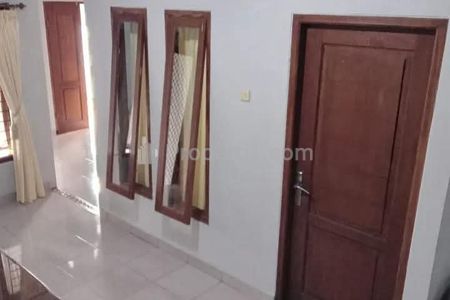 Rumah Warung Sila Cipedak Jagakarsa Jaksel