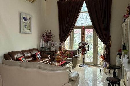 Dijual Rumah Hook Graha Famili Wiyung Surabaya Ada Kolam Koi Turun Harga