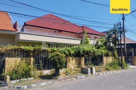 Dijual Rumah Darmo Permai Timur Surabaya LT 529m2 Full Bangunan SHM