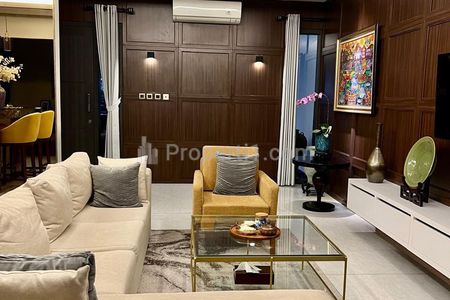 For Sale Fully Furnished House at Serenia Hills, South Jakarta – LT 171m², LB 220m², 3BR