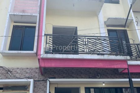 Dijual Kost-kostan Aktif Suhat Malang Dekat Patung Pesawat