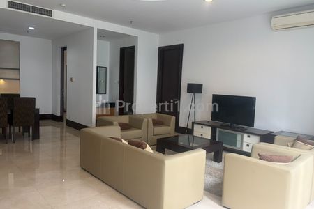 For Rent 3BR + Maid Room Furnished Apartment at Pearl Garden, Gatot Subroto, Central Jakarta – 196m²