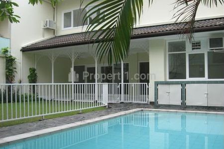 For Rent 2-Storey House in Cipete South Jakarta – 390m² Land, 4BR, Swimming Pool