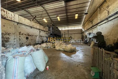 Dijual Gudang Kondisi Siap Pakai di Jalan Irian Barat - Sampali
