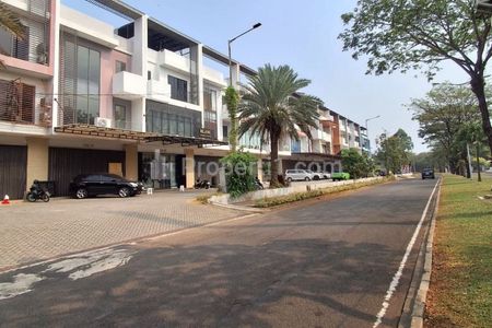 Tampak luar 