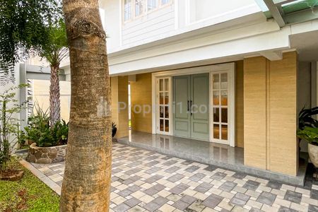 Dijual Turun Harga Rumah Newly Renovated Area Kompleks di Kuningan, Jakarta Selatan