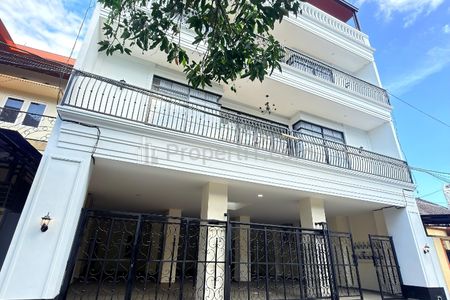 Dijual Kost-kostan 4 Lantai di Bunga-bunga Suhat Malang