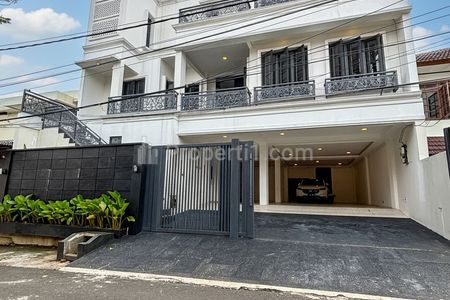 Dijual Rumah Mewah View SCBD Siap Huni Bebas Banjir di Radio Dalam, Jakarta Selatan