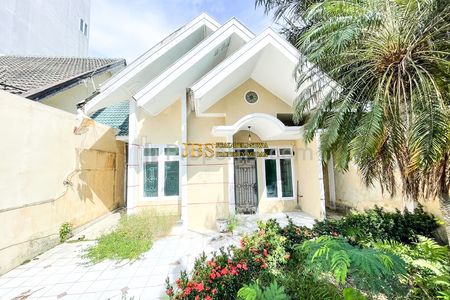Dijual Rumah Hook Siap Huni di Komplek Cemara Hijau