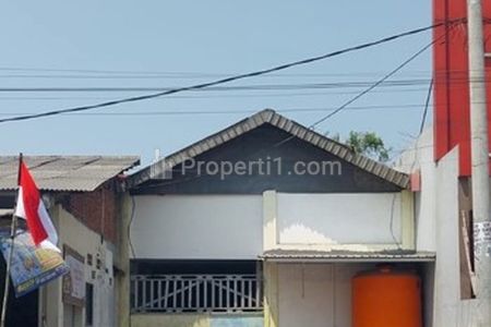 Dijual Rumah Usaha Pinggir Jalan Raya Mastrip Surabaya LT 490m2 SHGB