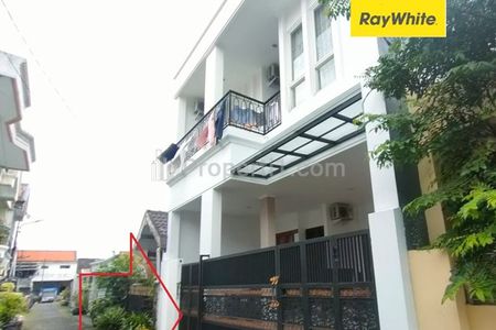 Dijual Rumah Manukan Wasono Surabaya LT 164m² Full Bangunan