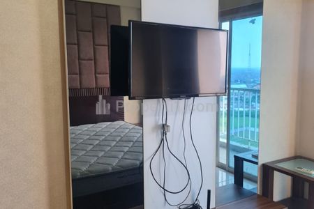 Disewakan Apartemen Puncak Bukit Golf 1 BR Furnished View Golf Lokasi Strategis di Surabaya Barat