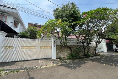 Dijual Rumah Siap Huni Sangat Strategis di Tebet Barat, Jakarta Selatan