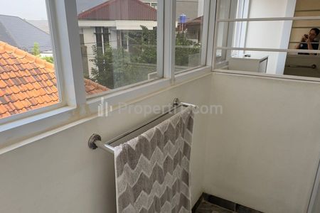 Jual Rumah Cantik dan Kost Komplek di Kebon Jeruk, Jakarta
