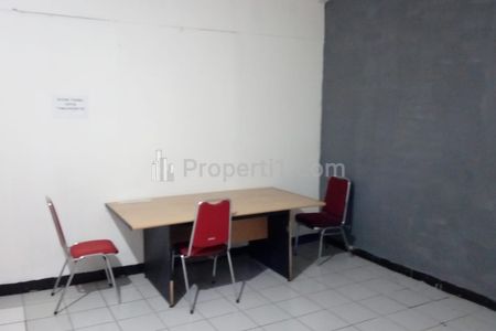 Jual ruko 2 Unit Gandeng di Kali Malang, Pondok Kelapa, Jakarta Timur