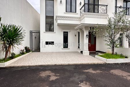 Dijual Rumah Premium American Clasic di Jatiwaringin, Pondok Gede, Kota Bekasi