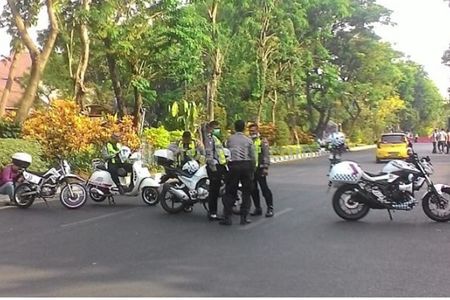 Jual Cepat Bangunan Raya Arjuno, 0 Jalan Raya, Surabaya