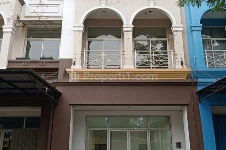 Disewakan Ruko Murah 3 Lantai Lokasi Strategis Pinggir Jalan Utama di Boulevard Galaxy Bekasi Selatan Siap Pakai dan Siap Usaha