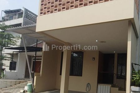 Dijual Rumah 2 Lantai Siap Huni Dekat Pintu Tol Limo, Depok