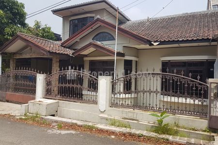Jual Rumah Lokasi Strategis di Bawah NJOP di Dekat Gerbang Tol Pasteur Bandung