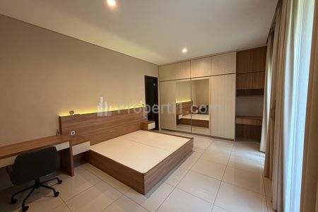 Jual Rumah Siap Huni di Lebak Bulus, Jakarta Selatan - 3+1 Kamar Tidur & Full Furnished