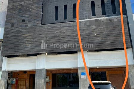 Disewakan Ruko Ex Restaurant Siap Pakai di Boulevard Barat Kelapa Gading, Jakarta Utara