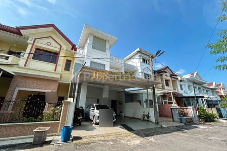 Dijual Rumah Kondisi Siap Pakai (Ex Kantor) Komplek Taman Polonia