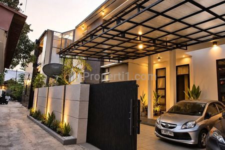 Dijual Rumah Mewah Strategis Belakang Istana Plaza Bandung