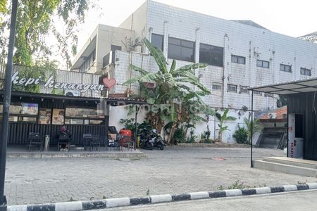 Sewa Tanah & Ruang Usaha di Utan Kayu Jakarta Timur - Sangat Cocok untuk Usaha Lokasi Sangat Strategis