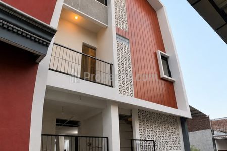 Dijual Rumah Kost Minimalis 3 Lantai di Merjosari Malang